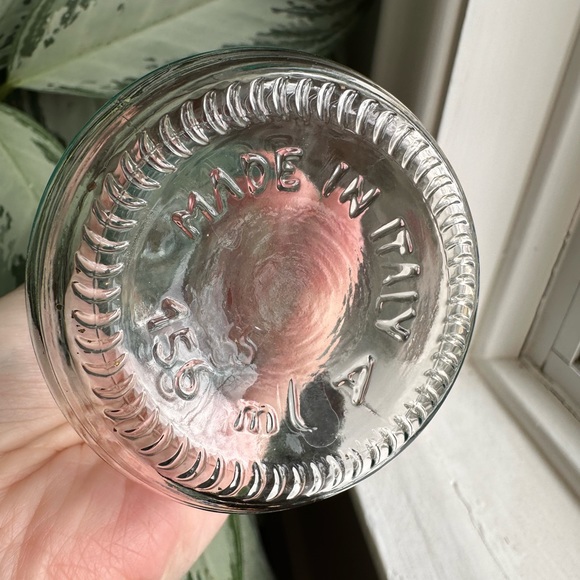 VINTAGE set of two made in Italy glass bottles - Picture 3 of 6